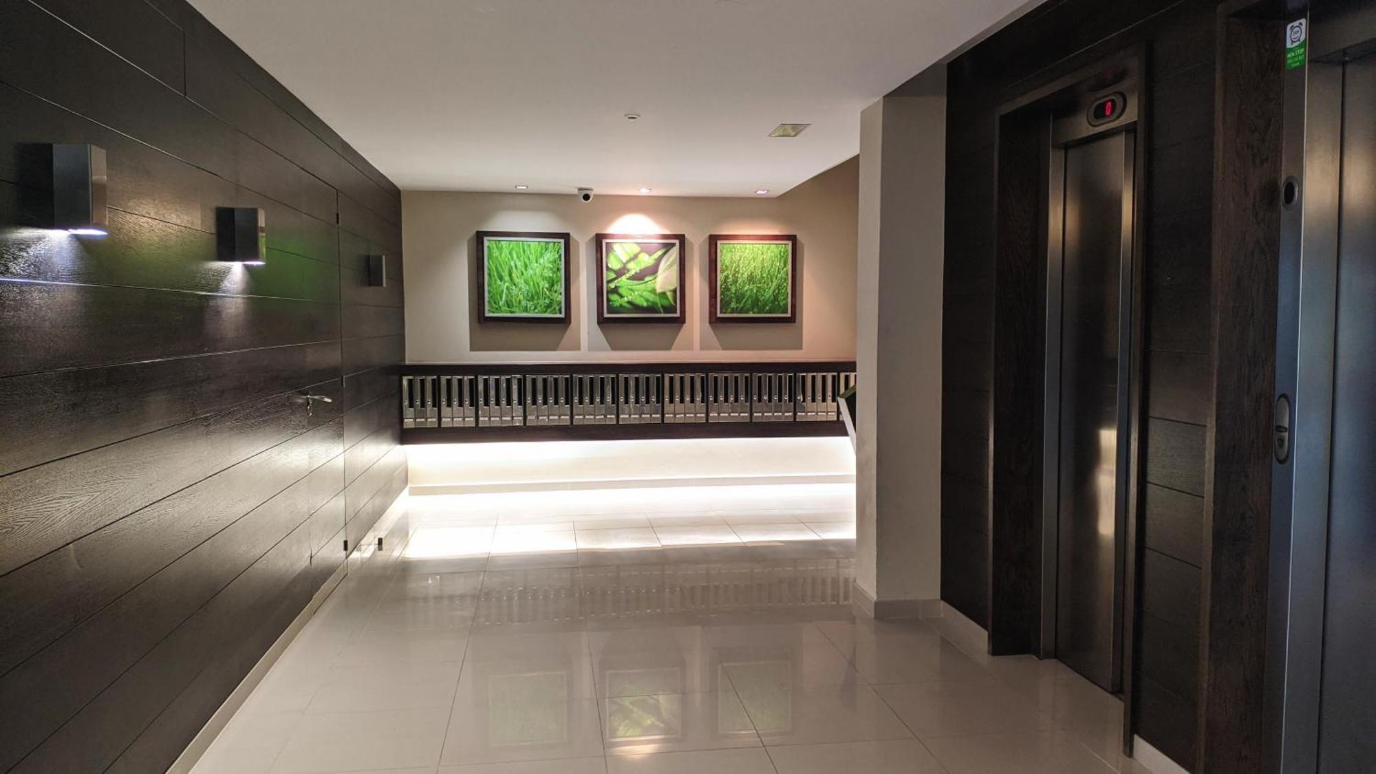 Fozlidays! Apartamento, Parking & Relax Esterno foto